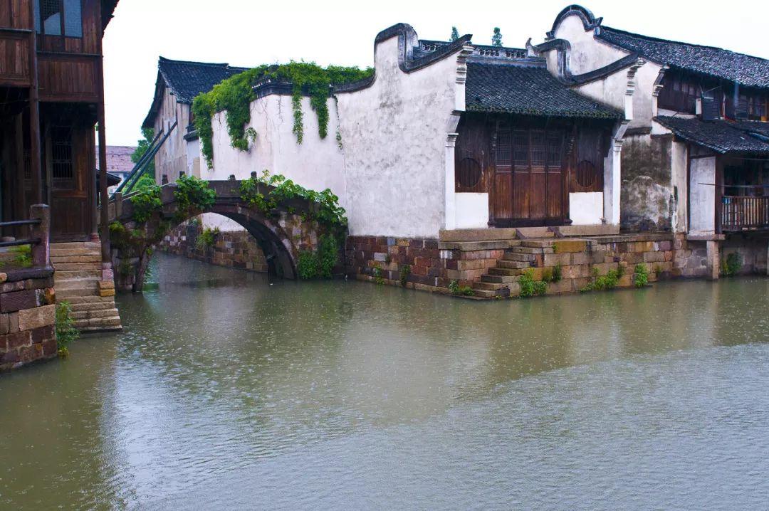 逃出漂浮的小岛